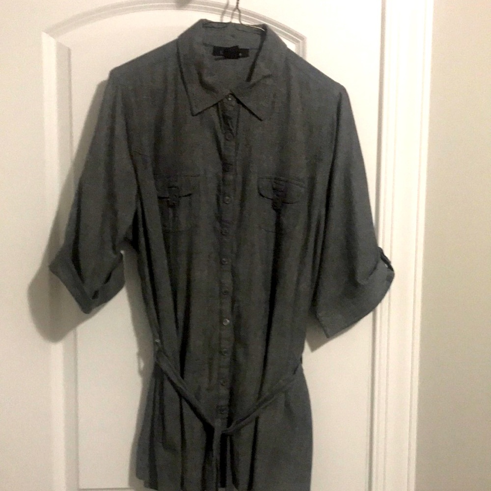 Short sleeve belted 100% cotton button down size 2x